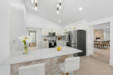 Tiny photo for 14300 Summit View DR, Leander, TX 78641 (MLS # 1811625)