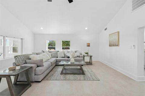 Tiny photo for 14300 Summit View DR, Leander, TX 78641 (MLS # 1811625)