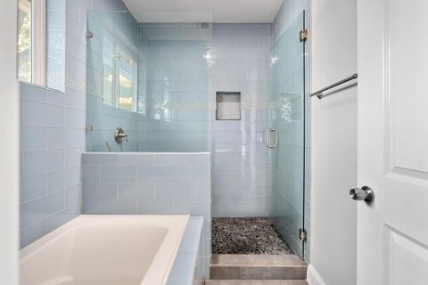Tiny photo for 2311 Santa Rita ST, Austin, TX 78702 (MLS # 7905150)