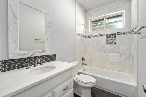 Tiny photo for 2311 Santa Rita ST, Austin, TX 78702 (MLS # 7905150)