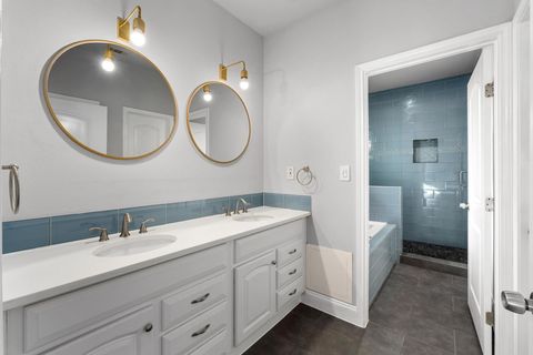 Tiny photo for 2311 Santa Rita ST, Austin, TX 78702 (MLS # 7905150)