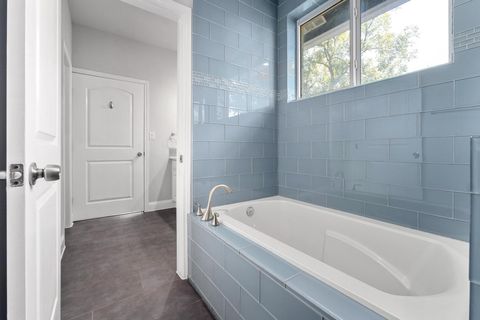 Tiny photo for 2311 Santa Rita ST, Austin, TX 78702 (MLS # 7905150)