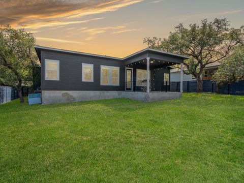 Tiny photo for 21811 Oxford DR, Lago Vista, TX 78645 (MLS # 8165477)