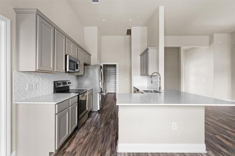 Tiny photo for 21811 Oxford DR, Lago Vista, TX 78645 (MLS # 8165477)