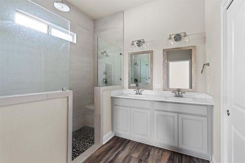 Tiny photo for 21811 Oxford DR, Lago Vista, TX 78645 (MLS # 8165477)