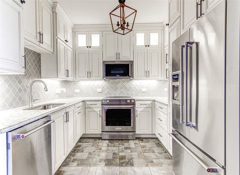Photo of 54 Rainey ST #706, Austin, TX 78701 (MLS # 7656455)