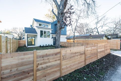 Photo of 2008-B Canterbury ST #B, Austin, TX 78702 (MLS # 1896654)