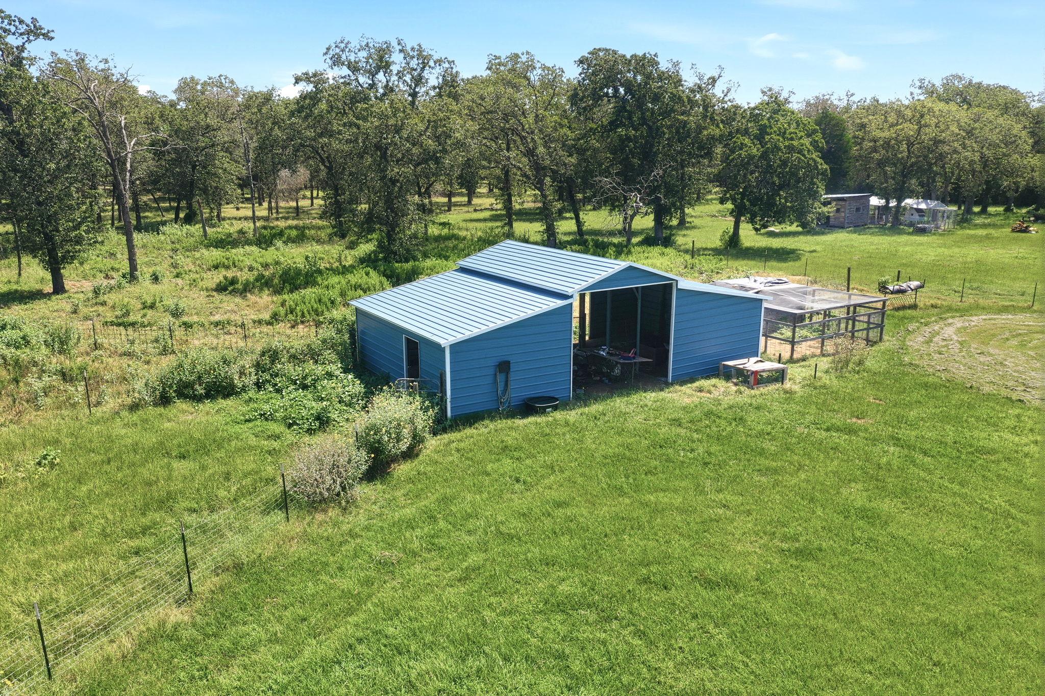 1951 County Road 475