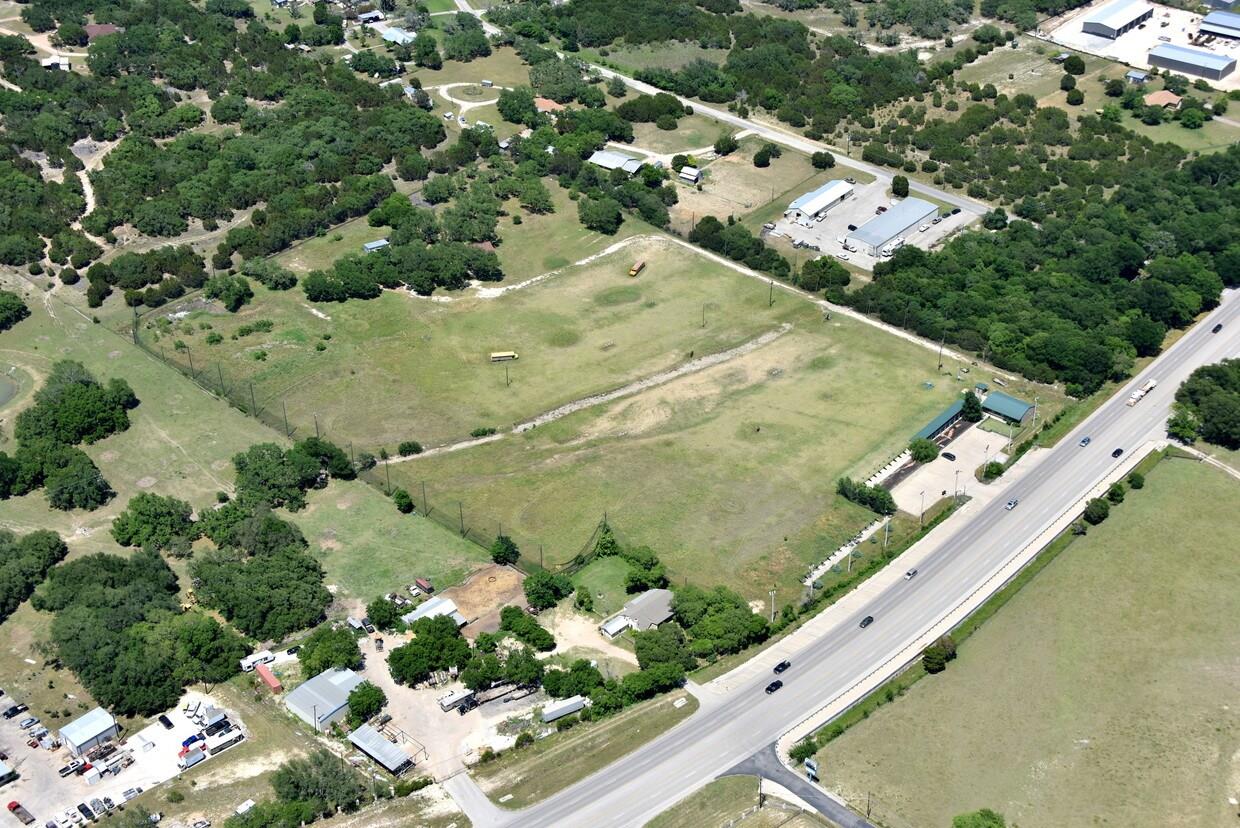 3000 W Highway 290 Highway