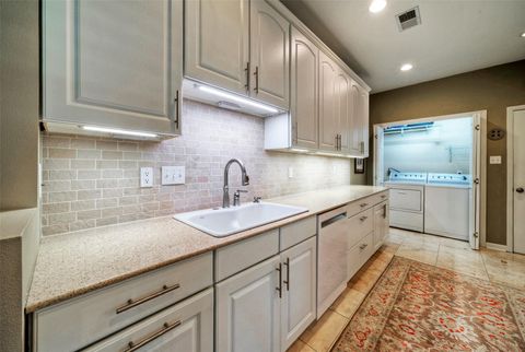 Tiny photo for 5613 Muster CT, Austin, TX 78731 (MLS # 4810014)