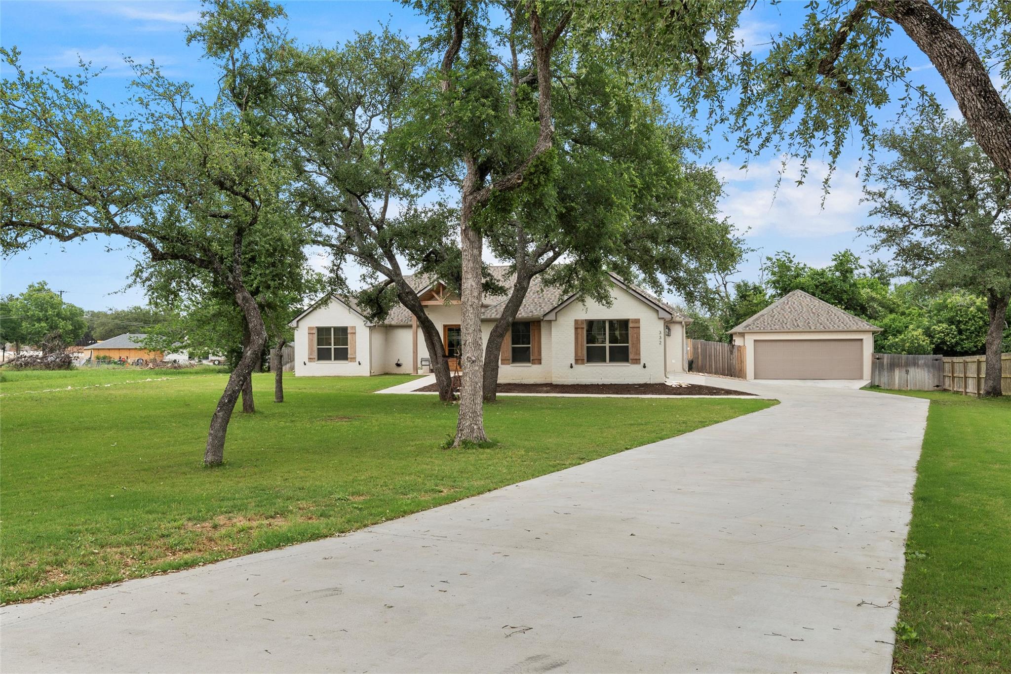 332 Claremont DR