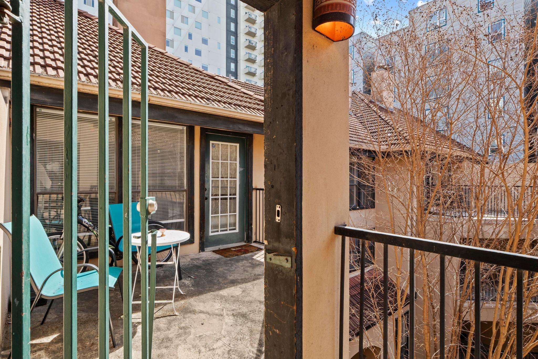2110 Rio Grande ST 303