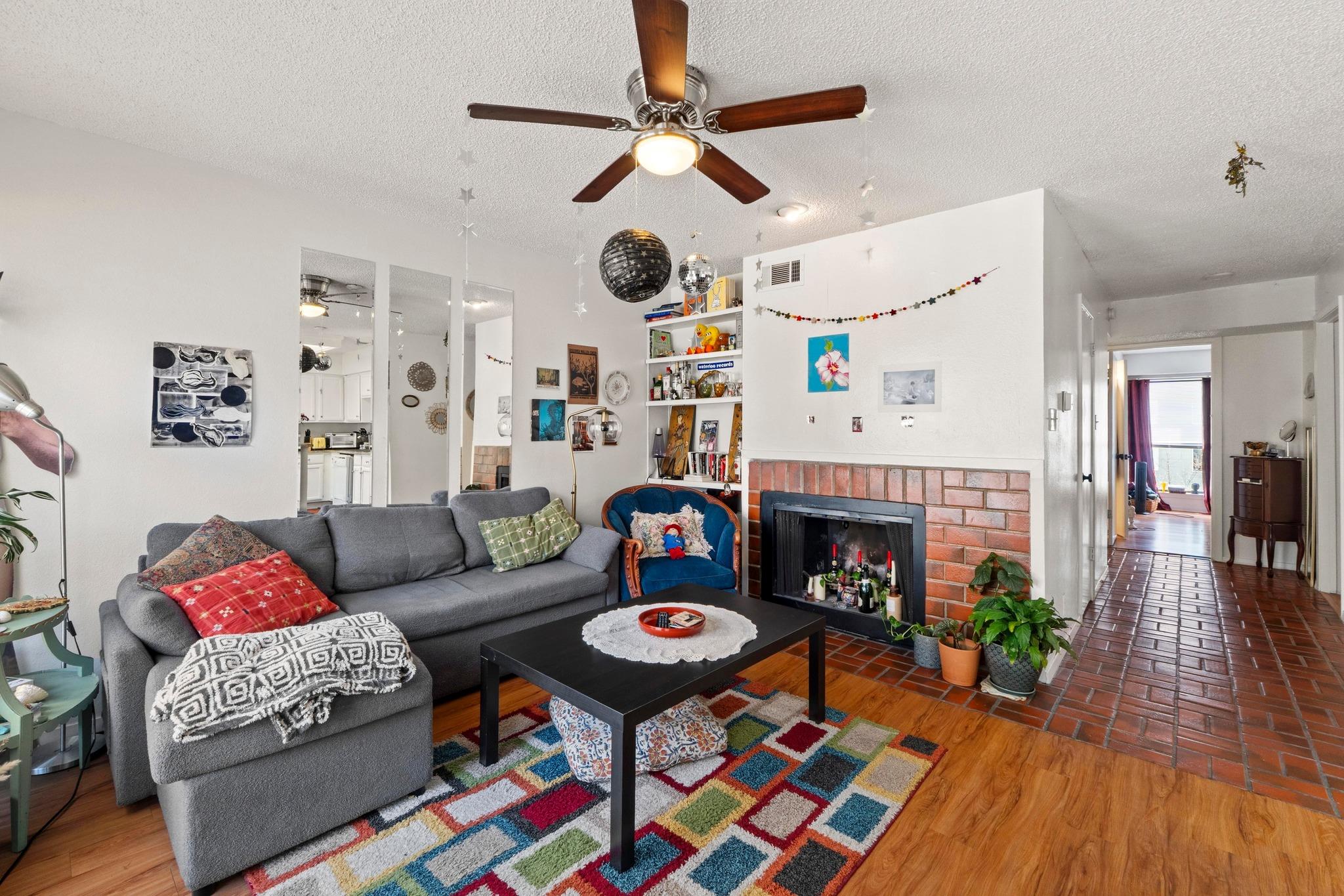 2110 Rio Grande ST 303