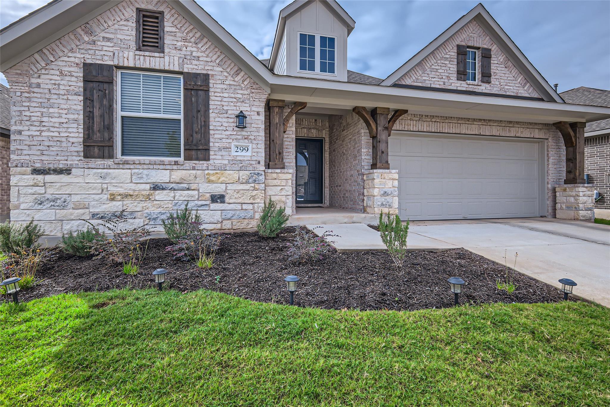 299 Grand Teton DR