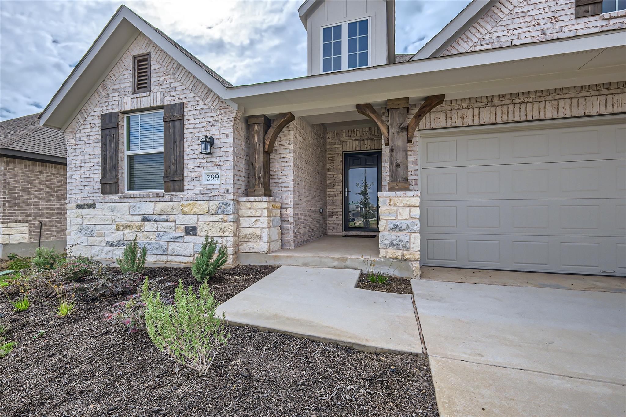 299 Grand Teton DR