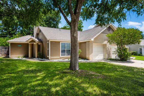 Photo of 1302 Danbury SQ #A, Austin, TX 78723 (MLS # 3198486)