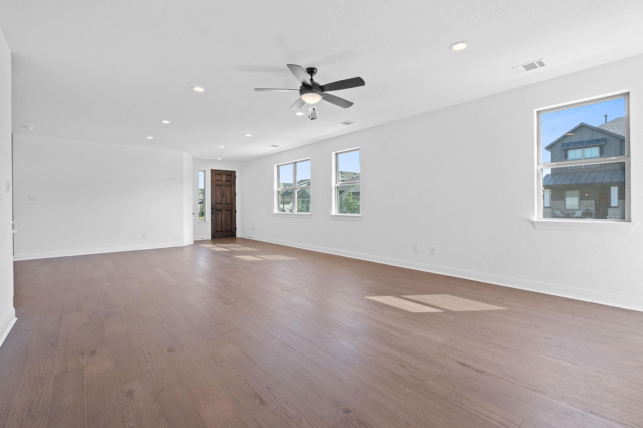 338 Orleanian DR