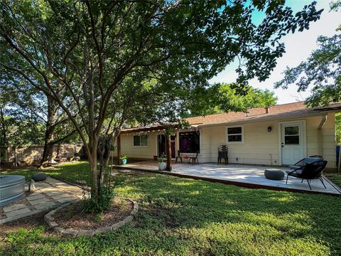Tiny photo for 910 Emerald Wood DR, Austin, TX 78745 (MLS # 7691389)