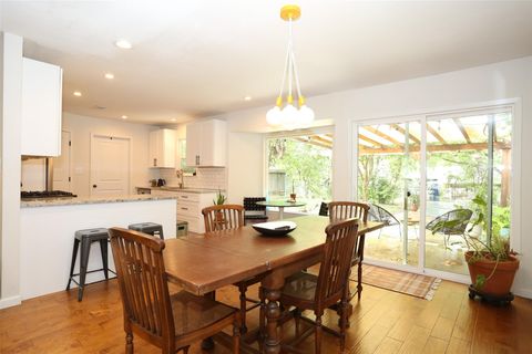 Tiny photo for 910 Emerald Wood DR, Austin, TX 78745 (MLS # 7691389)