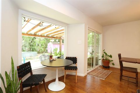 Tiny photo for 910 Emerald Wood DR, Austin, TX 78745 (MLS # 7691389)