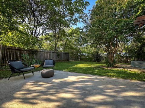 Tiny photo for 910 Emerald Wood DR, Austin, TX 78745 (MLS # 7691389)
