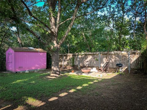 Tiny photo for 910 Emerald Wood DR, Austin, TX 78745 (MLS # 7691389)