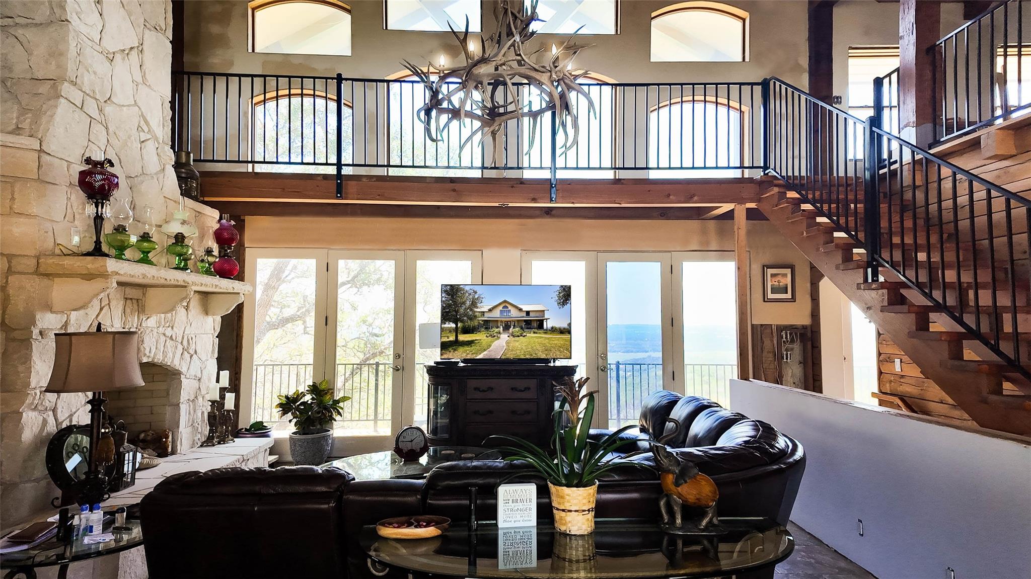 6401 Muleshoe Bend TRL