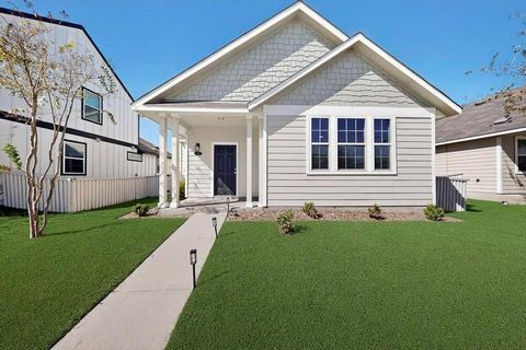 Photo of 189 Fabion ST, Kyle, TX 78640 (MLS # 8170415)