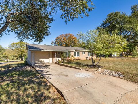 Photo of 800 Monterrey PL, Austin, TX 78753 (MLS # 3641892)