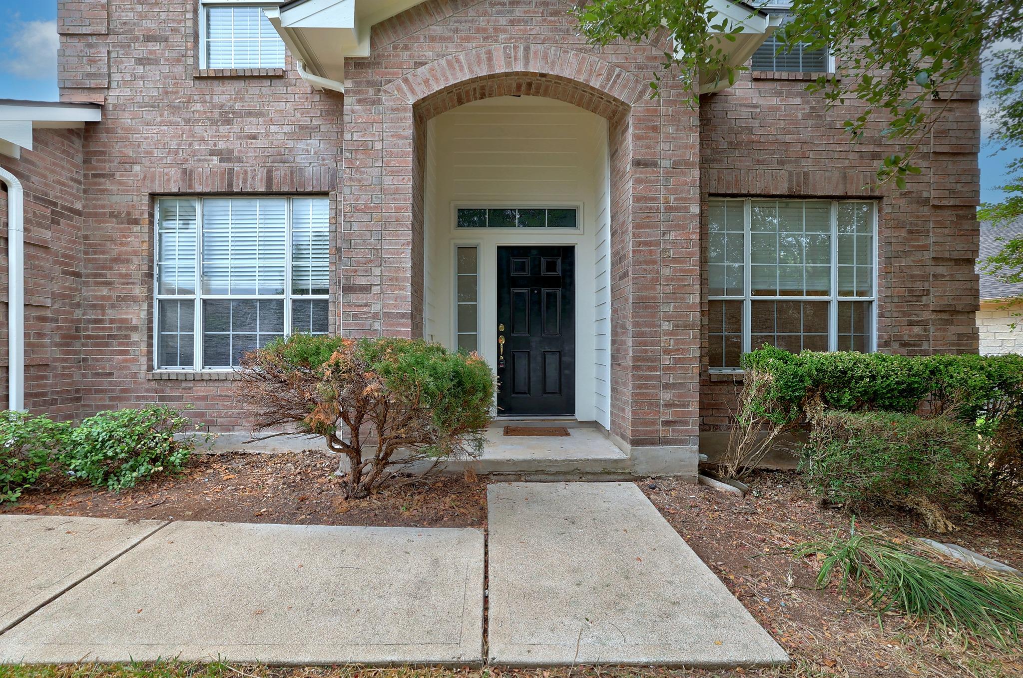 102 Chandler Pointe LOOP
