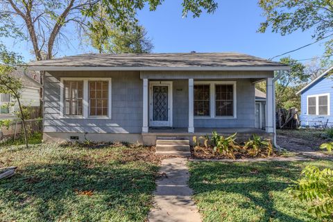 Photo of 5610 Joe Sayers Ave, Austin, TX 78756 (MLS # 7493104)