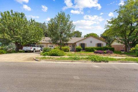 Photo of 5706 Cherry Creek DR, Austin, TX 78745 (MLS # 8922445) Photo of 5706 Cherry Creek DR, Austin, TX 78745 (MLS # 8922445)