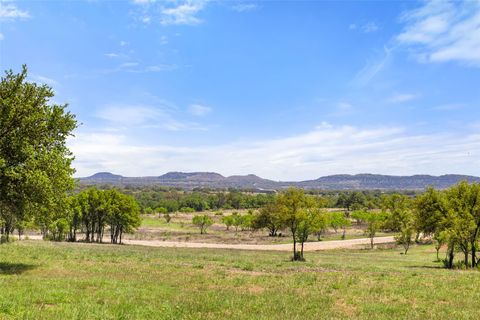 1318-1 Klett Ranch RD Johnson City TX 78636