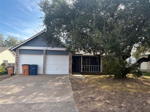 Photo of 12229 Mosley LN, Austin, TX 78727 (MLS # 4334937)