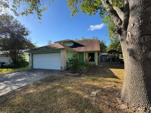 Photo of 713 Patchway LN, Austin, TX 78748 (MLS # 3418610)