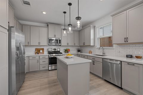 Tiny photo for 13506 Grand Central DR, Pflugerville, TX 78660 (MLS # 2131549)