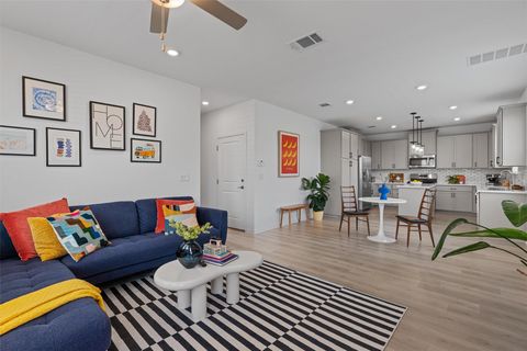 Tiny photo for 13506 Grand Central DR, Pflugerville, TX 78660 (MLS # 2131549)