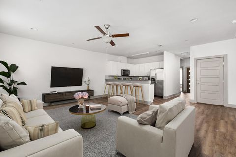 Tiny photo for 12153 Abbey Glen #C LN, Austin, TX 78753 (MLS # 4985899)