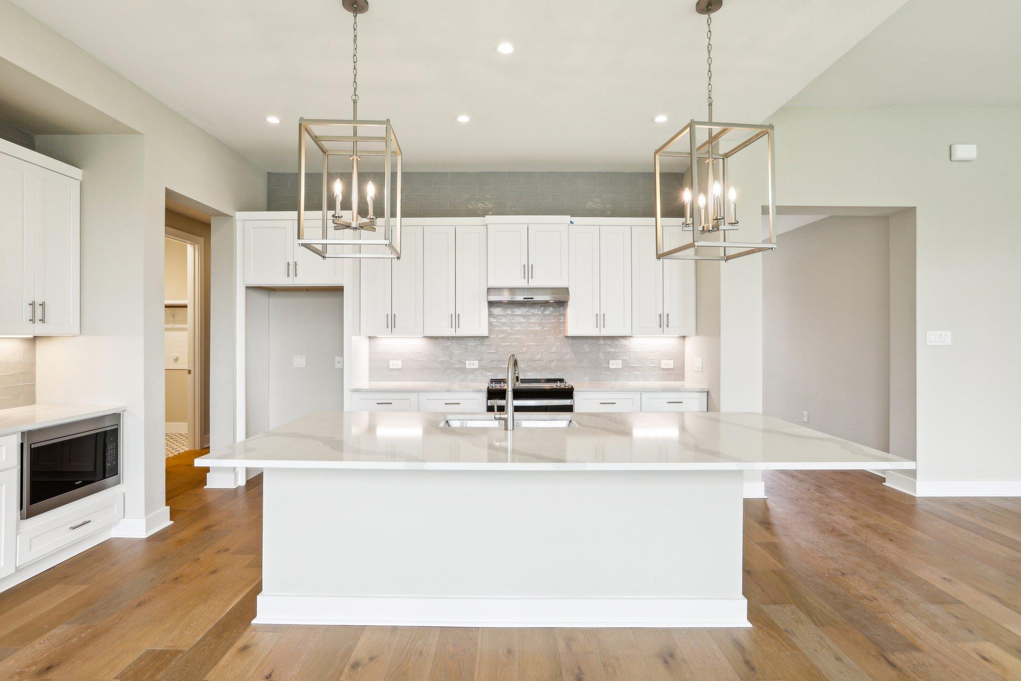 2136 Quiet Stables CIR