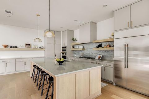 Tiny photo for 2607 Richcreek RD, Austin, TX 78757 (MLS # 1537660)