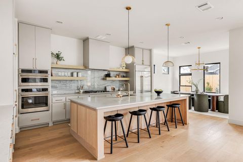 Tiny photo for 2607 Richcreek RD, Austin, TX 78757 (MLS # 1537660)