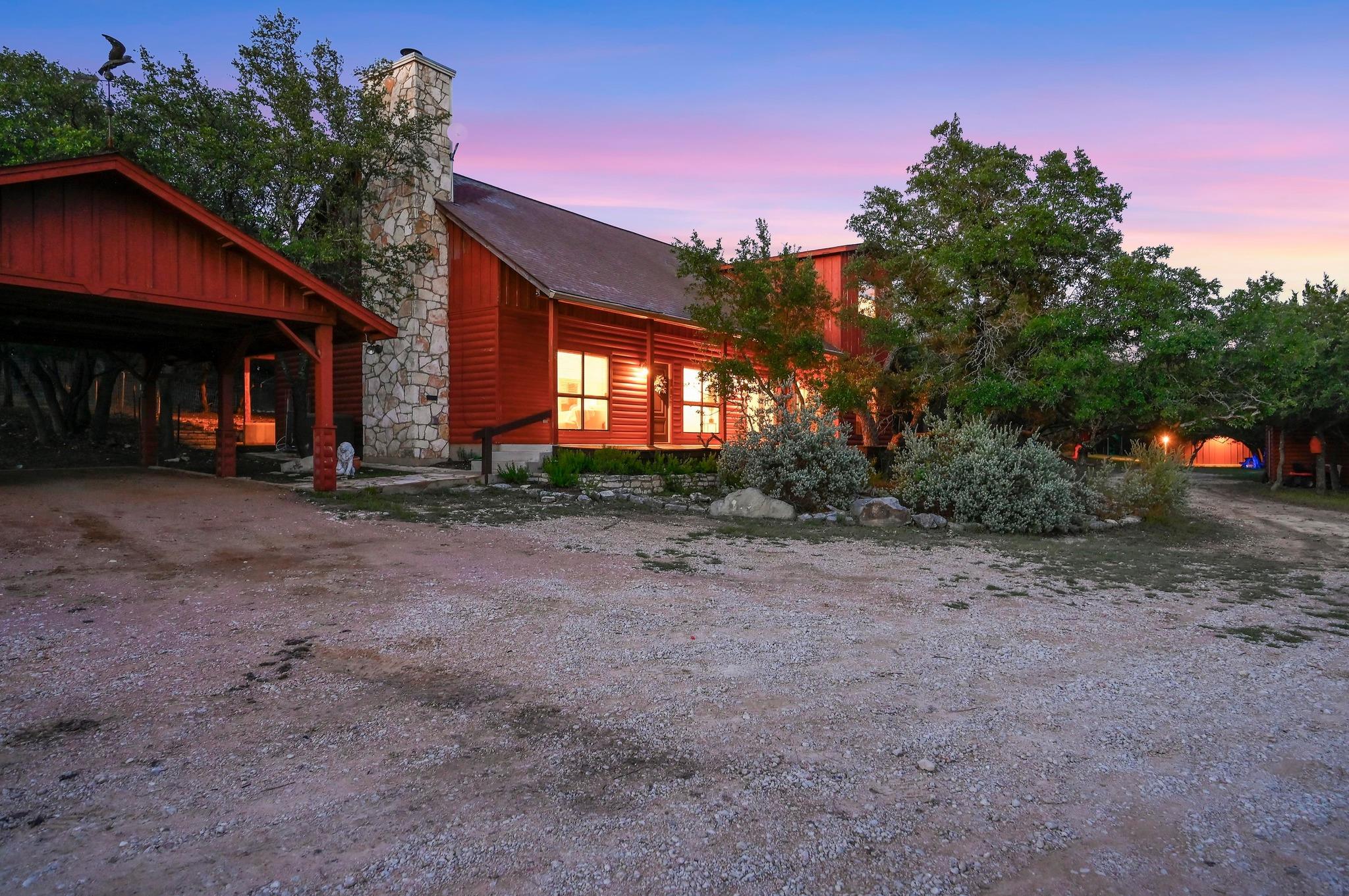 401 Madrone Canyon DR