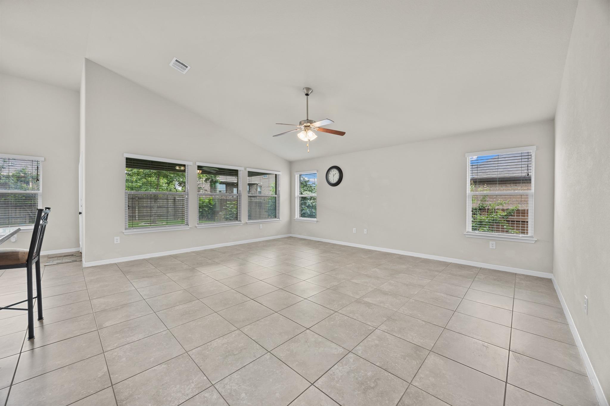 1018 Granbury CV