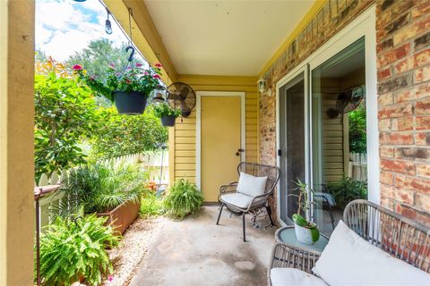 Tiny photo for 1601 Faro DR #1303, Austin, TX 78741 (MLS # 8101262)