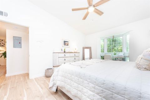 Tiny photo for 1601 Faro DR #1303, Austin, TX 78741 (MLS # 8101262)