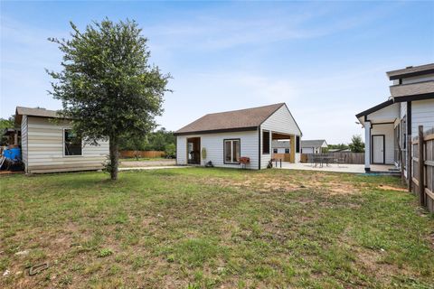 A home in Del Valle