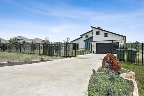 A home in Del Valle