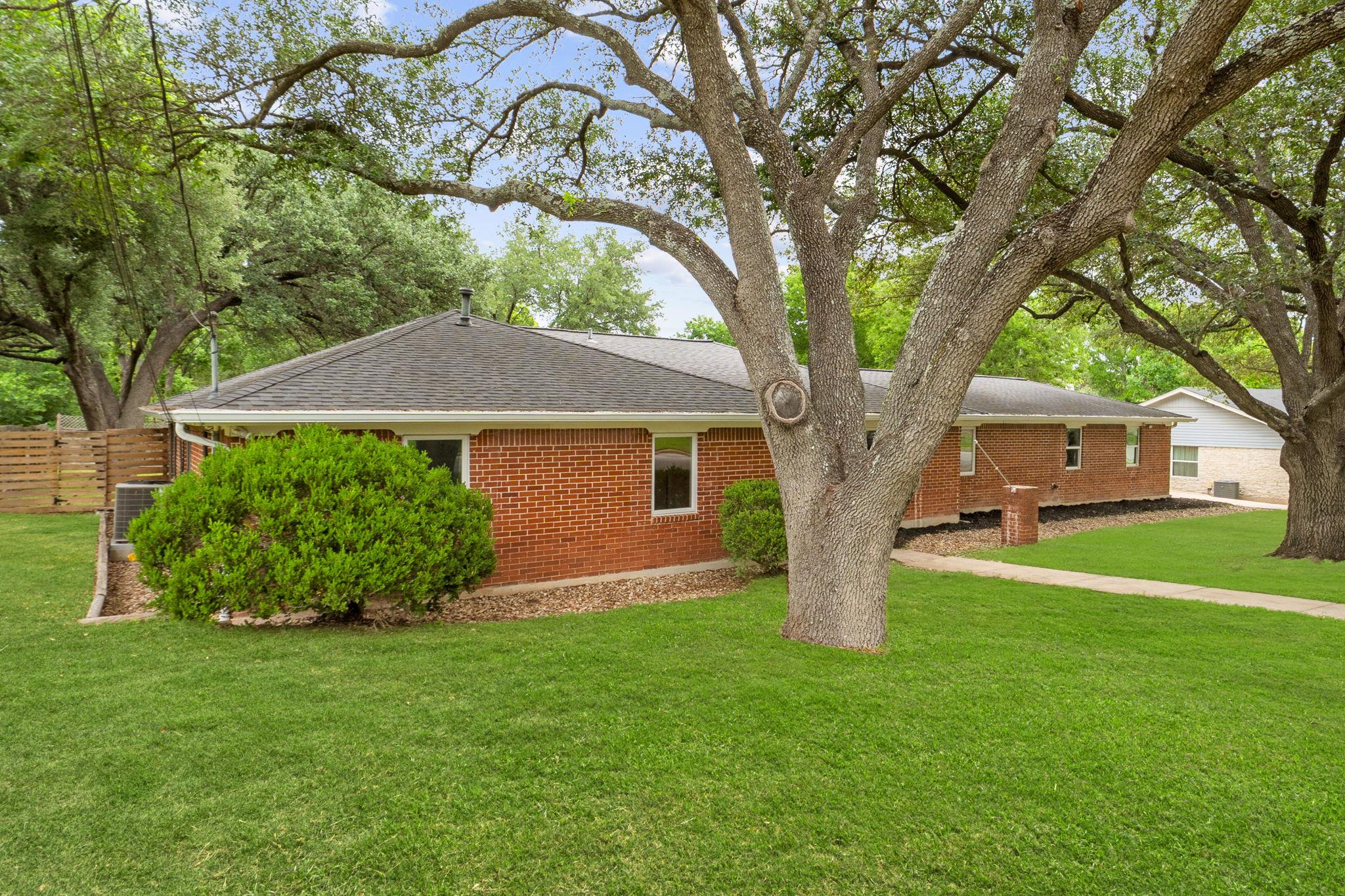 3604 Carla DR