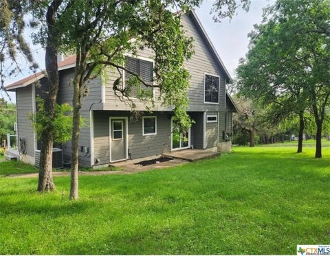 Photo of 305 Forest DR, San Marcos, TX 78666 (MLS # 9597901)
