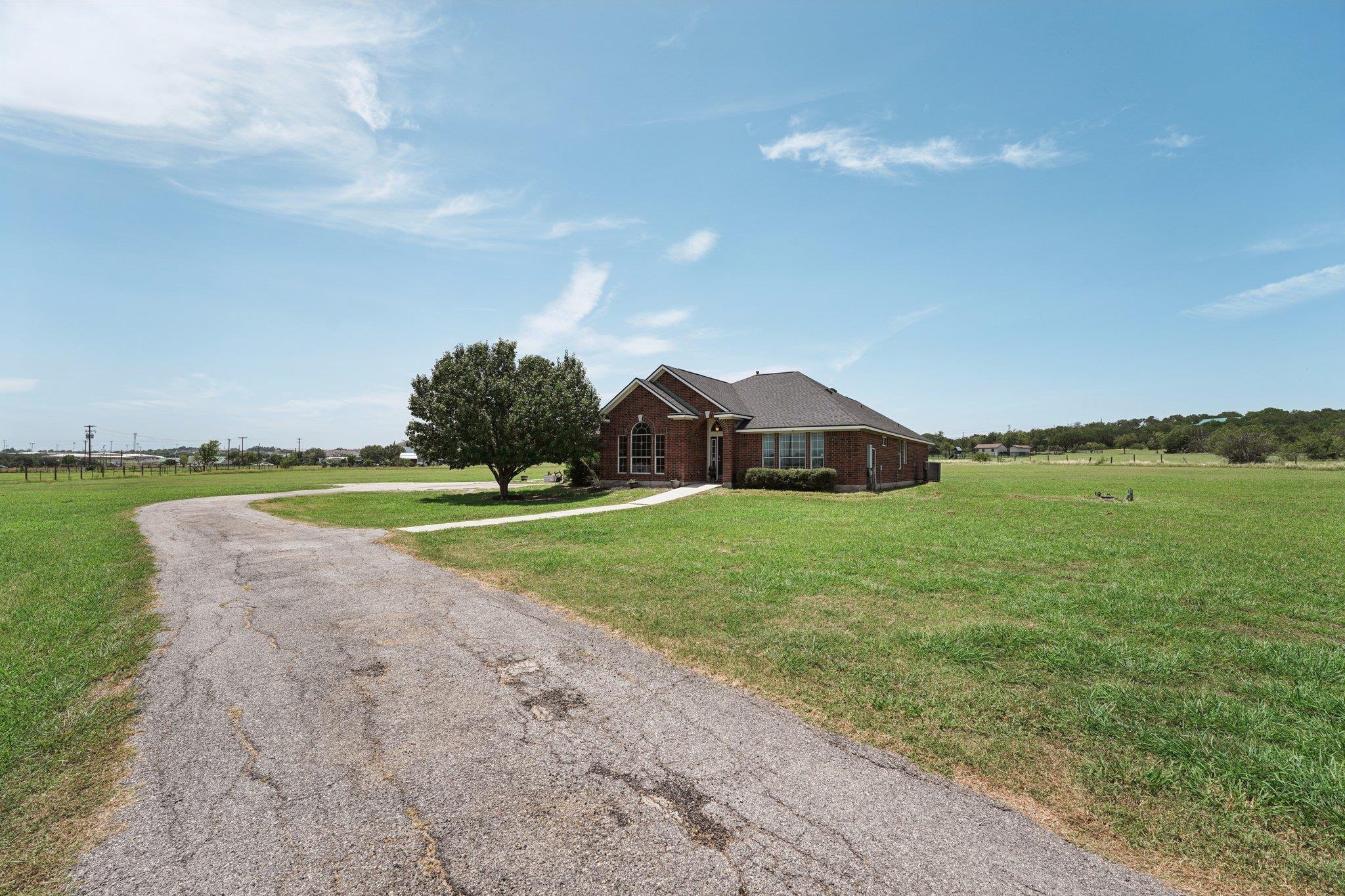 401 Southern DR